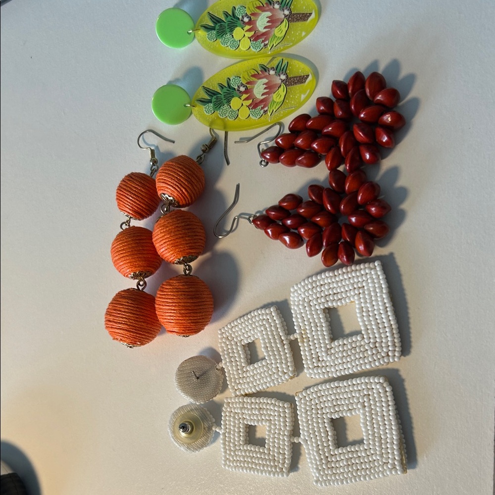 4 pairs fun pierce earrings